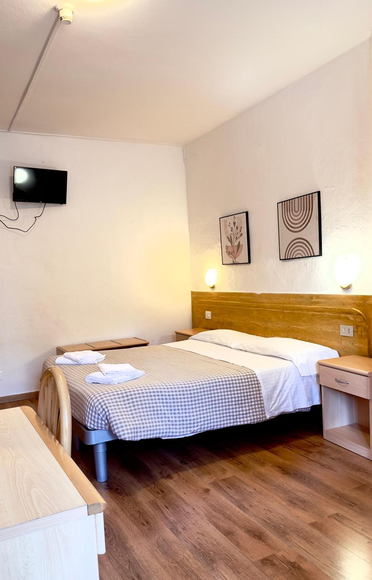 Albergo Varone Riva del Garda Exterior photo